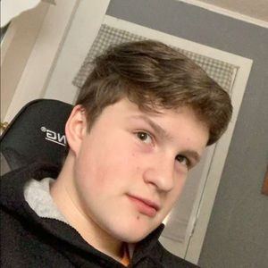 Meet your Posher, Caleb